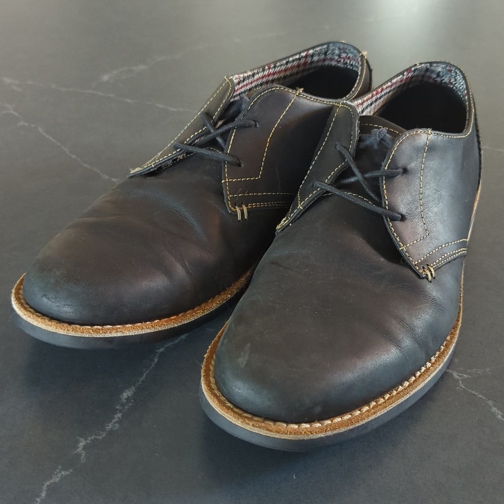 Original Penguin Munsingwear Waylon Black Leather Derby Oxfords - 10